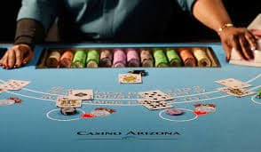 Tampilan aplikasi kris4d di layar Android dan iOS dengan permainan slot dan live casino